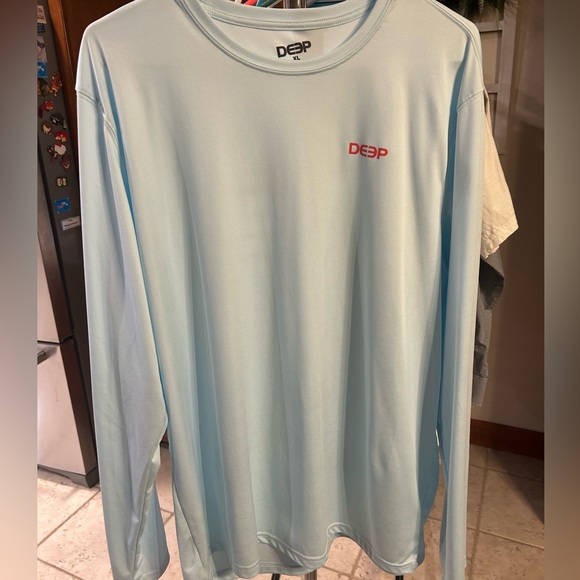 Men’s Deep sunshirt | size XL - Picture 2 of 3
